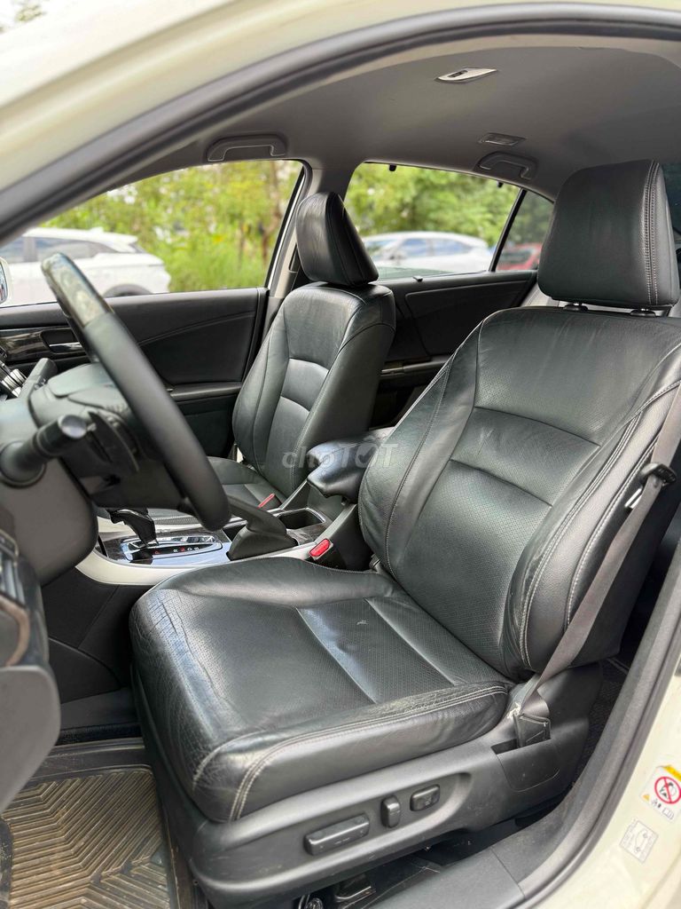 Honda Accord 2015 2.4At. Mua bán Ô tô tại Thành phố Thủ Đức Tp Hồ Chí Minh được đăng bởi Lê Nhường hình 10