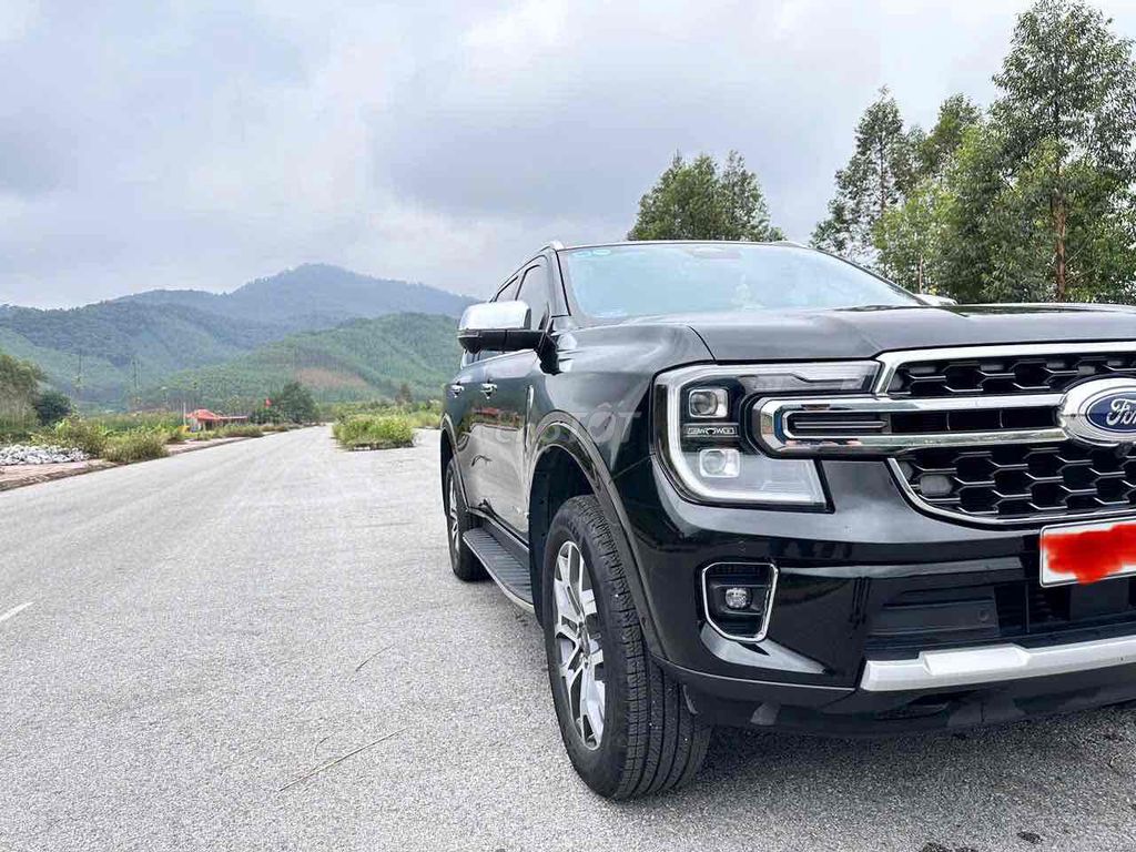 Chính chủ mua từ mới cần bán ev titanium 4x4 2024. Mua bán Ô tô tại Huyện Lục Nam Bắc Giang được đăng bởi Quyen Sang hình 3