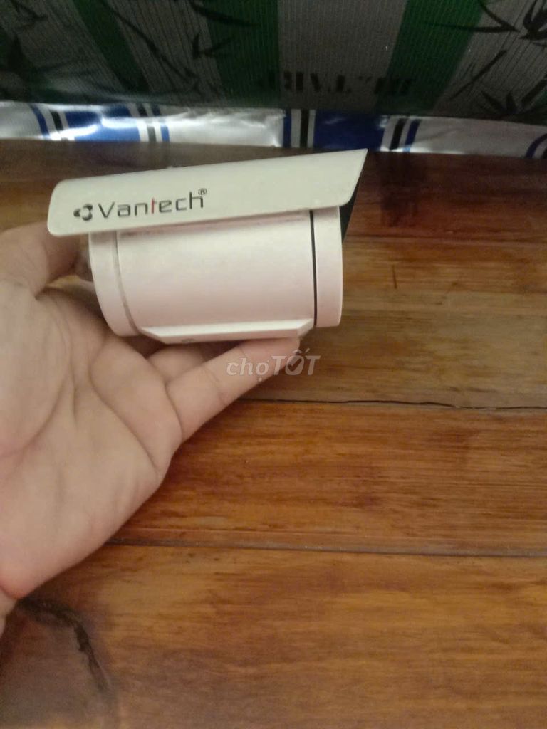 Thanh lý camera Vantech 2.0MP hình ảnh cực nét