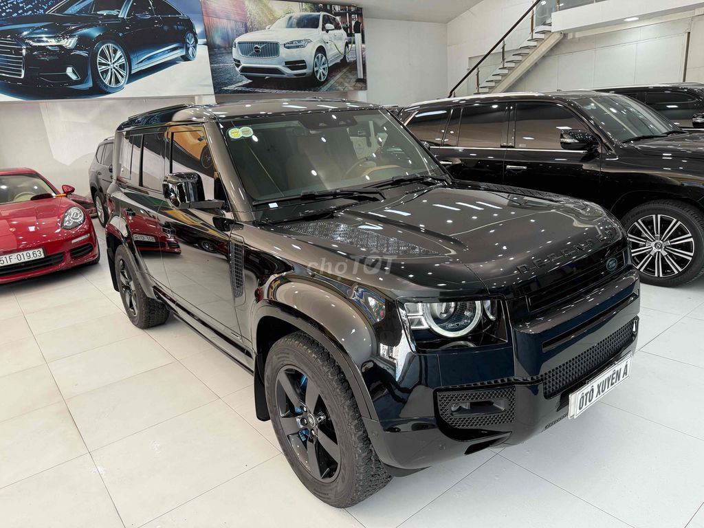 Defender 110HSE 2022 P300 23.000 km. Mua bán Ô tô tại Quận Tân Bình Tp Hồ Chí Minh được đăng bởi Nguyễn Văn Lâm hình 6