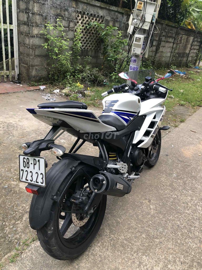 R15 V2 .Sip xe toàn quốc. Mua bán Xe máy tại Thành phố Dĩ An Bình Dương được đăng bởi Hoàng gia moto hình 2