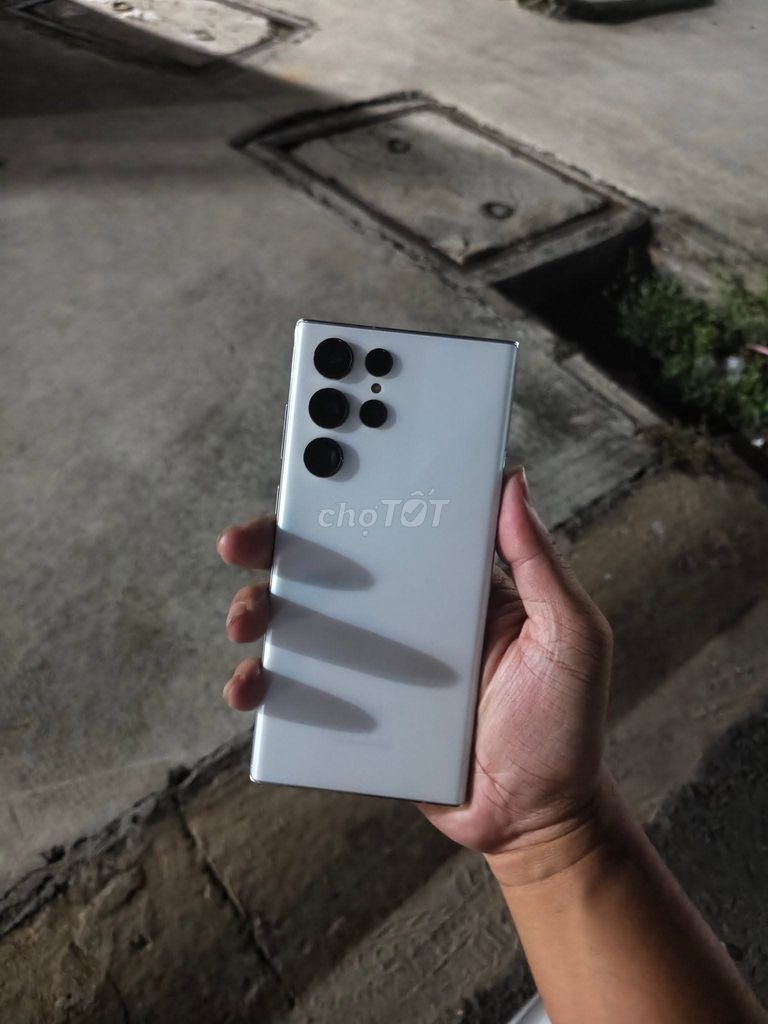 Samsung Galaxy S22 Ultra 12GB/256GB Trắng. Mua bán Điện thoại tại Quận 1 Tp Hồ Chí Minh được đăng bởi Hội Đồ Điện Tử hình 1