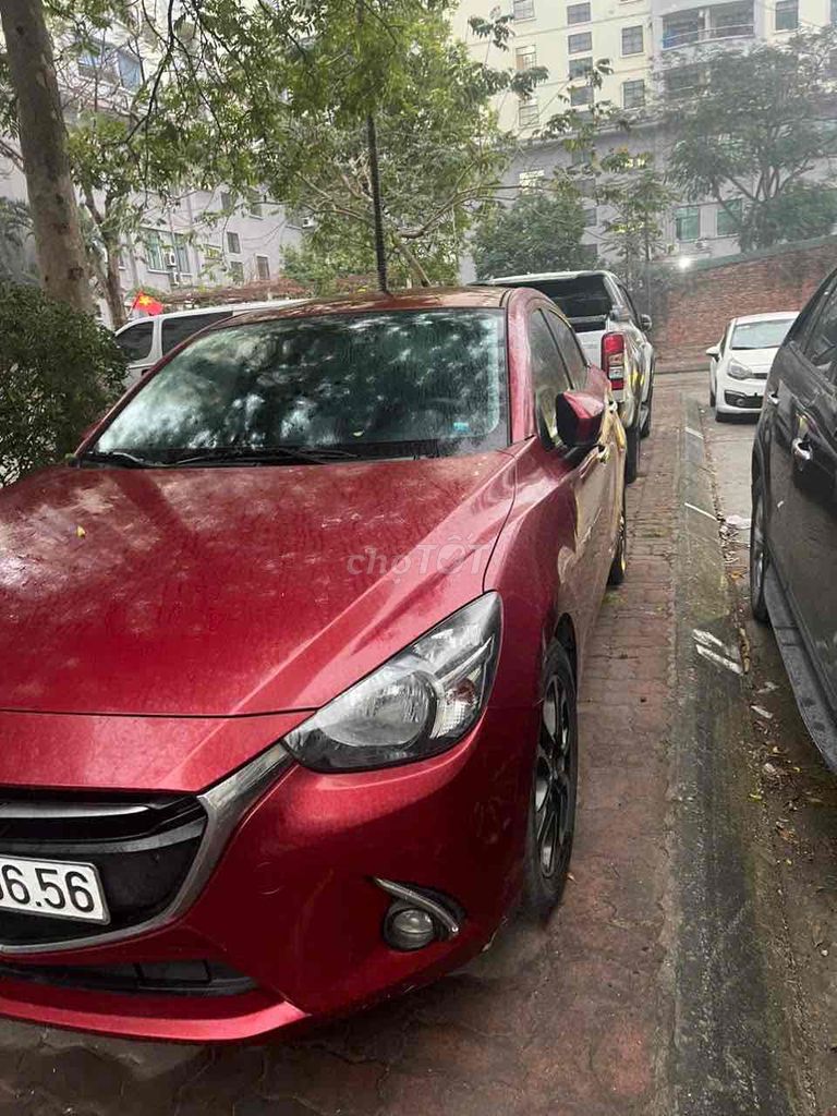 Mazda 2 2015  1.5 AT Sedan - 79000 km