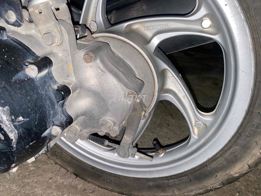 Honda Click Trắng đời chót 6 nan chính chủ 4,8tr