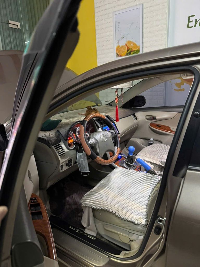 Toyota Corolla Altis 2009 1.8G MT - 190000 km. Mua bán Ô tô tại Quận Hải Châu Đà Nẵng được đăng bởi Nguyễn Công Hiếu hình 2