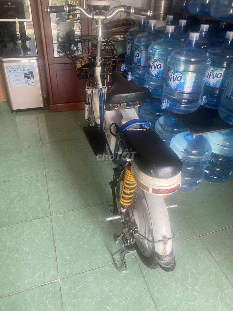 Xe đạp điện Trắng Xanh. Mua bán Xe điện tại Thành phố Biên Hòa Đồng Nai được đăng bởi Hoang khiem hình 2
