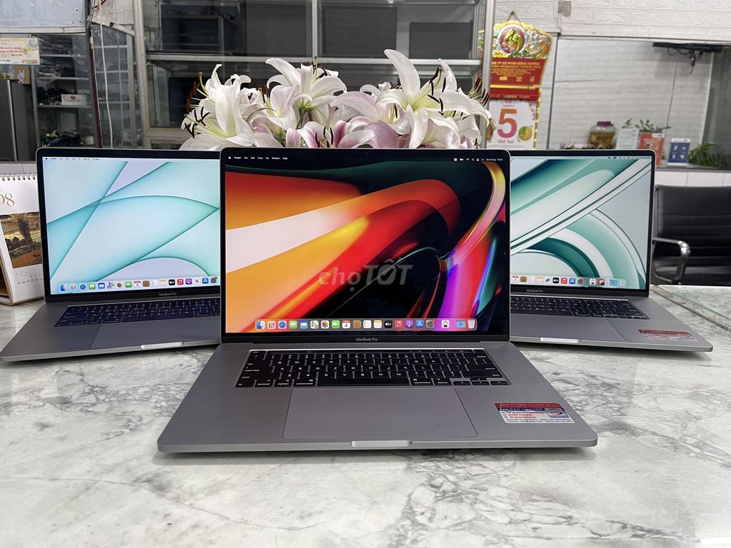 MacBook Pro 16 2019  I7 Radeon Pro 5300M 4GB