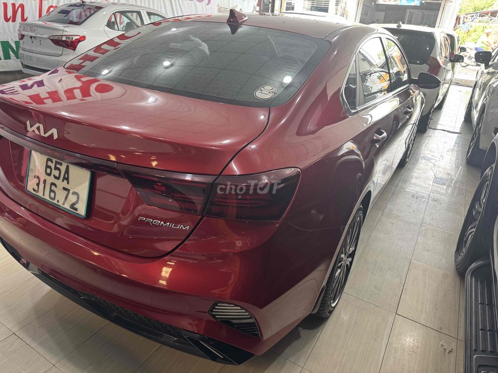Kia K3 2022 Premium màu Đỏ. Mua bán Ô tô tại Quận Bình Thuỷ Cần Thơ được đăng bởi Phi hình 4