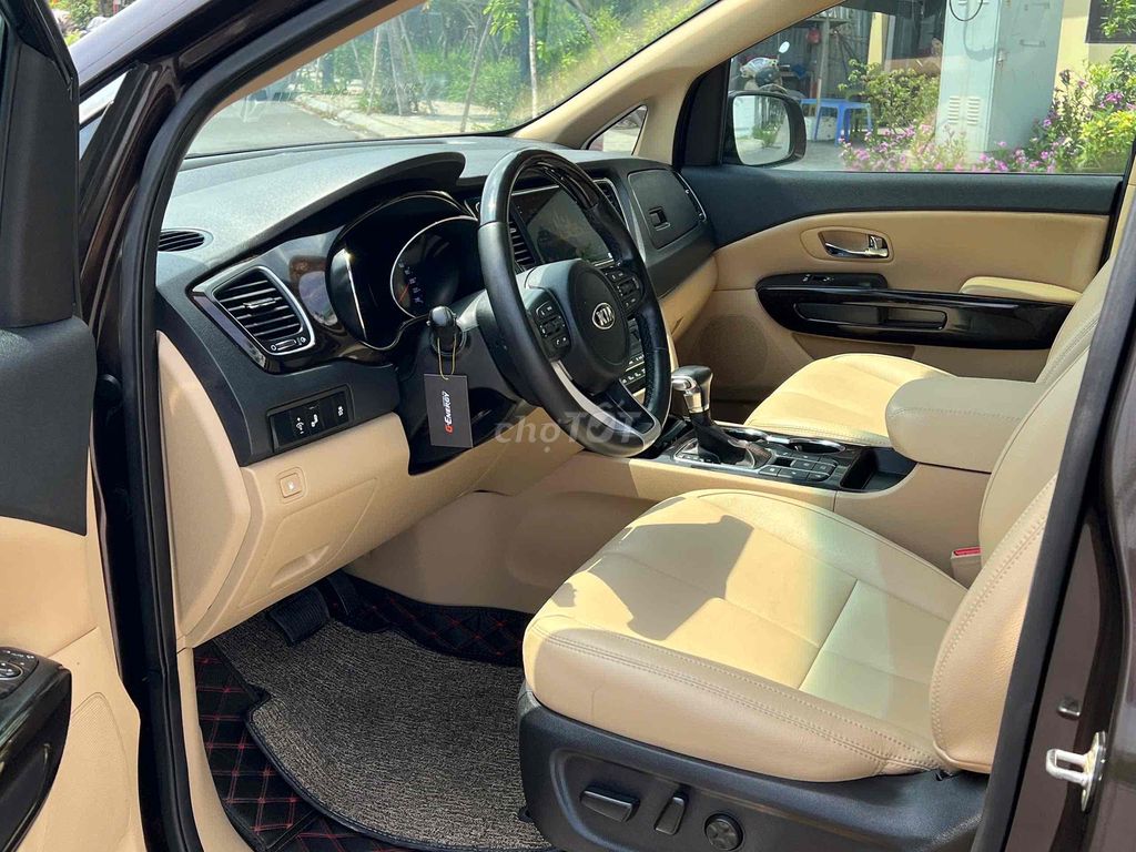 Kia Sendona Luxury 2.2 dầu 2018 - 90000 km. Mua bán Ô tô tại Quận Long Biên Hà Nội được đăng bởi Le hao hình 5