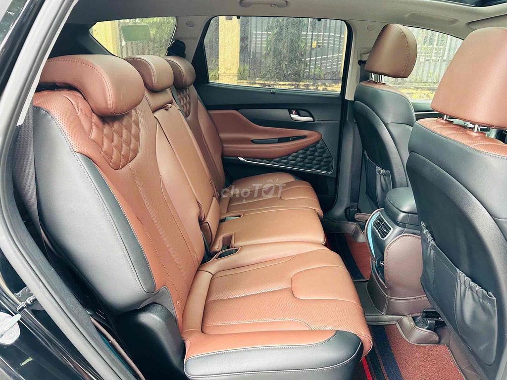 Hyundai Santa Fe 2024 2.2 Dầu Cao Cấp - 39012 km. Mua bán Ô tô tại Quận Cầu Giấy Hà Nội được đăng bởi Tuấn hình 12