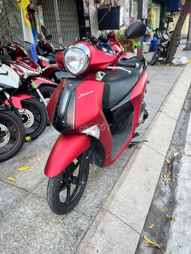 Janus khóa smartkey 2022 mới 90% Bstp chính chủ. Mua bán Xe máy tại Quận Tân Phú Tp Hồ Chí Minh được đăng bởi Tuanduy hình 6