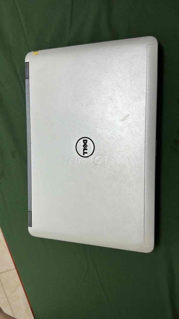 Dell Latitude E6440 i5 8GB SSD 120gb. Mua bán Laptop tại Huyện Gia Lâm Hà Nội được đăng bởi Hiếu Trần hình 1