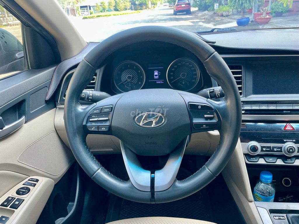Hyundai Elantra 2019 1.6 AT - 100000 km. Mua bán Ô tô tại Thành phố Dĩ An Bình Dương được đăng bởi Siêu Thị Ô Tô Bình Dương  hình 18