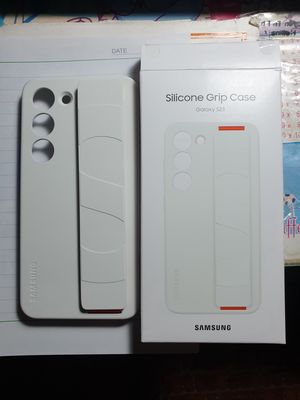 Ốp lưng Silicone kèm dây Samsung Galaxy S23 Trắng