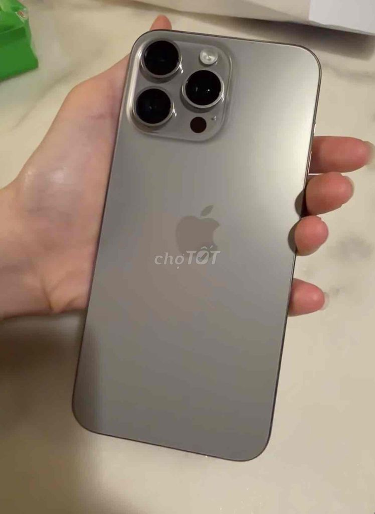 Apple iPhone 15 Pro Max 512gb Quốc Tế. Mua bán Điện thoại tại Quận Phú Nhuận Tp Hồ Chí Minh được đăng bởi Thuỷ Tiên hình 1