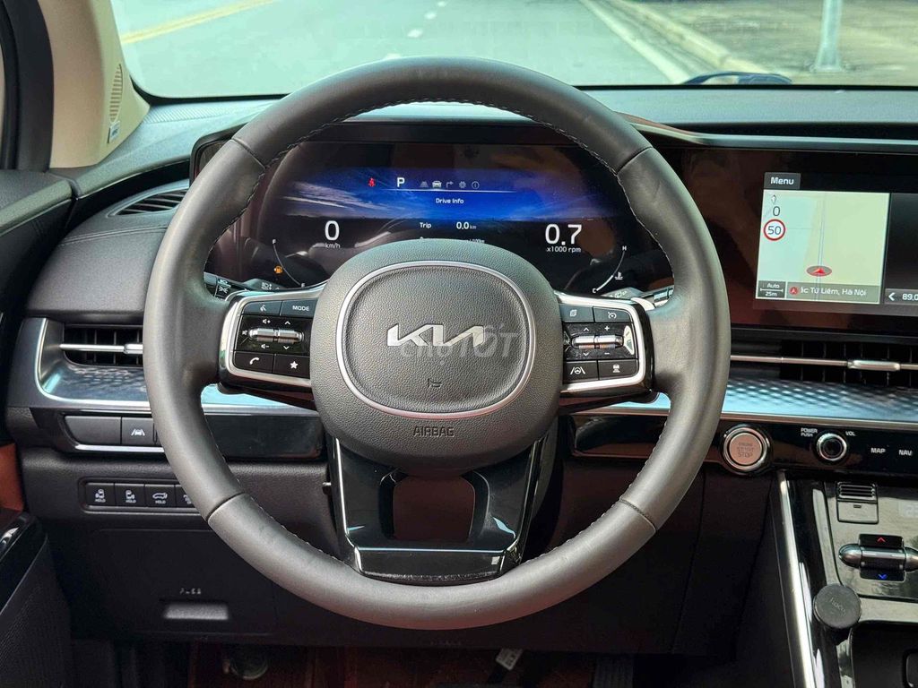 Kia Carnival Signature 2.2D 2022 màu trắng. Mua bán Ô tô tại Quận Cầu Giấy Hà Nội được đăng bởi Auto 6666 hình 13