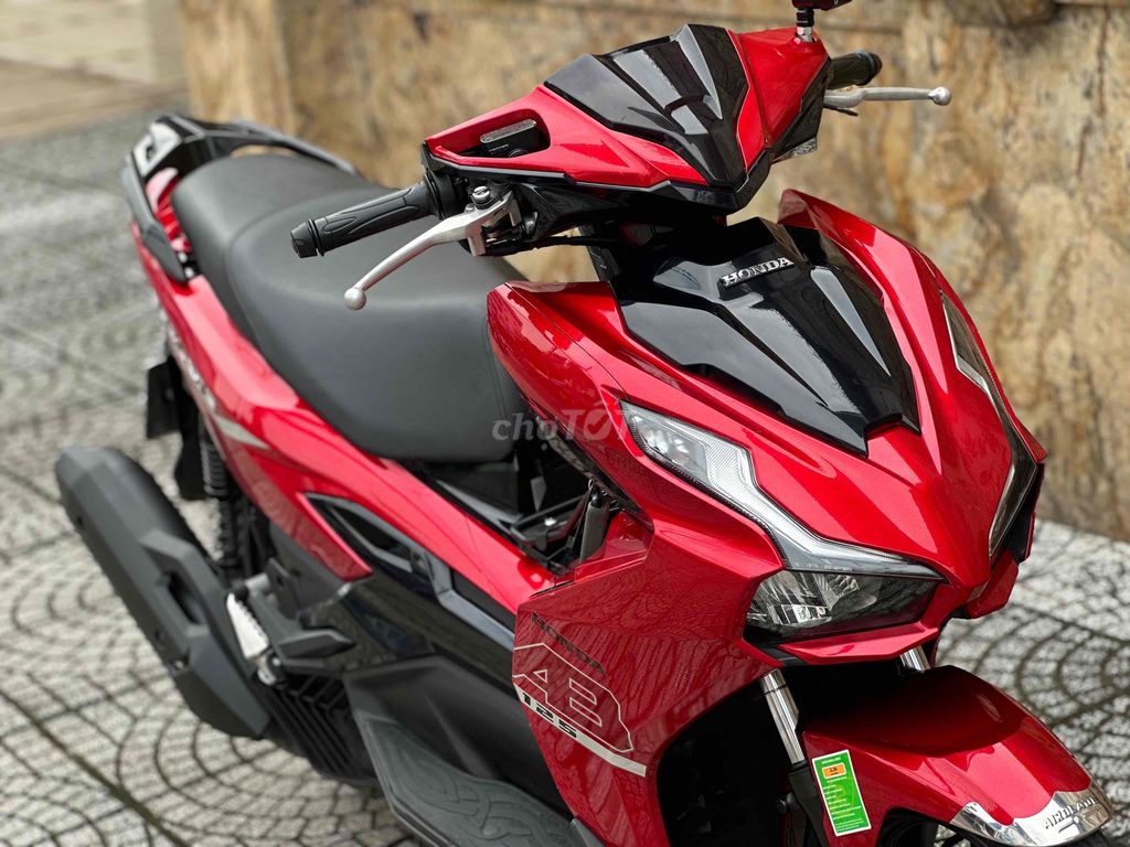 Airblade 125 mẫu 2023 4Val 1chủ ít đi8000km mới99%