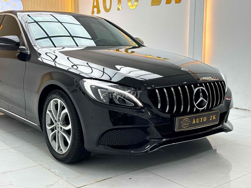 Mercedes C200 sx 2018 siêulướt 5v km 100tr đồ chơi. Mua bán Ô tô tại Thành phố Thủ Đức Tp Hồ Chí Minh được đăng bởi Võ Văn Kiệt hình 4