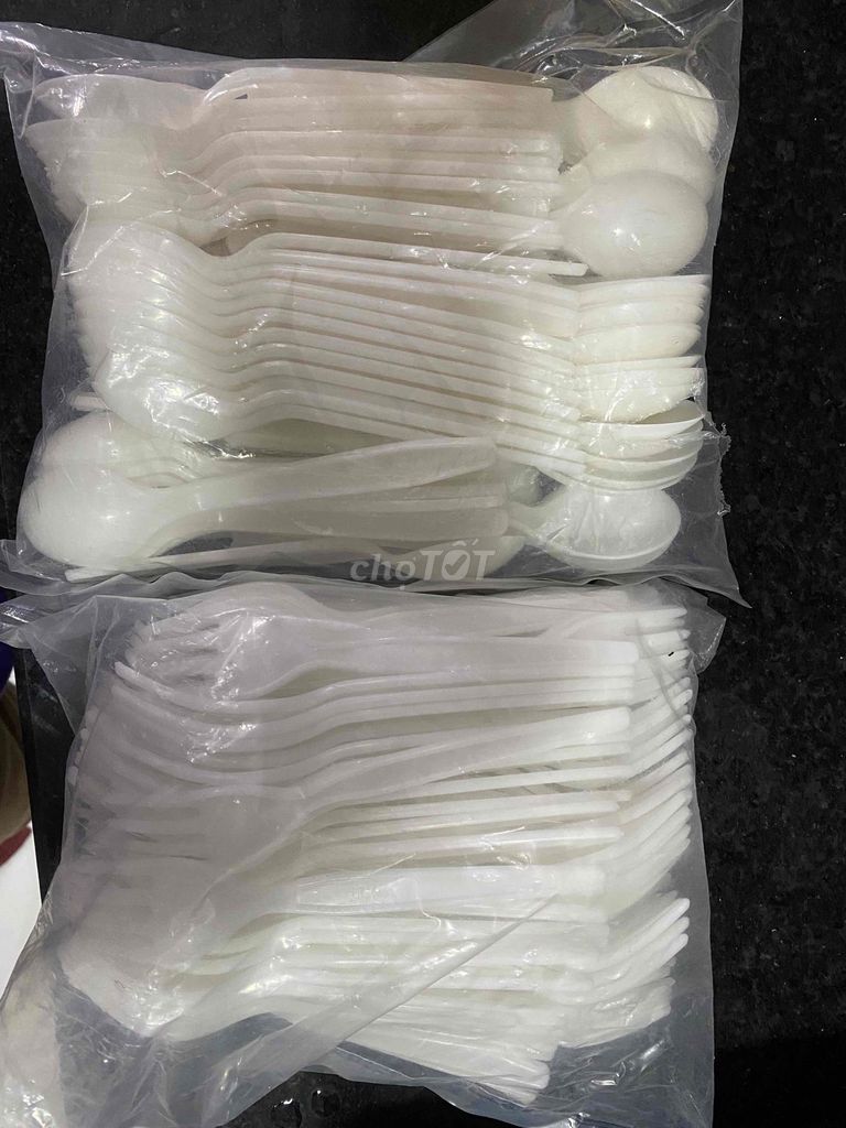 Thìa dĩa dùng một lần nhựa trắng. Mua bán Dụng cụ nhà bếp tại Huyện Hoài Đức Hà Nội được đăng bởi Tạ văn trường  hình 1