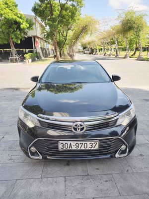 Toyota camry. Mua bán Ô tô tại Quận Long Biên Hà Nội được đăng bởi Dương văn Thoại