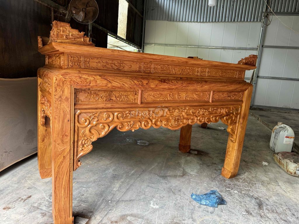 Bàn thờ gia tiên Gỗ Nâu Trang trọng. Mua bán Nội thất, đồ gia dụng khác tại Thành phố Buôn Ma Thuột Đắk Lắk được đăng bởi Toàn hình 1