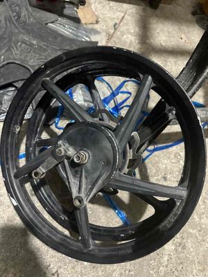 Mâm xe máy Wave RS 100 Đen hàng 1/1 không phải rin