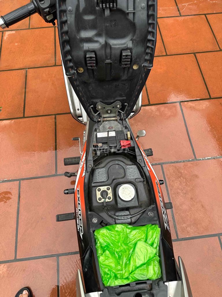 exciter 135cc 2014 côn tự động. Mua bán Xe máy tại Quận Đống Đa Hà Nội được đăng bởi Nguyễn hữu đạt hình 6