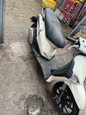 xe cần thanh lý có fixx, đổ xăng là chạy. Mua bán Xe máy tại Quận Bình Thạnh Tp Hồ Chí Minh được đăng bởi Vũ Tiến Đạt hình 1