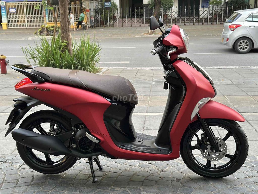 Janus 125fi fom mới bản tiêu chuẩn sơn máy zin100%. Mua bán Xe máy tại Quận Cầu Giấy Hà Nội được đăng bởi nguyễn bích thuỷ hình 5