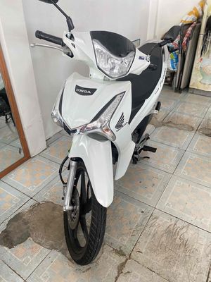 xe Future led 2024 odo 5 ngàn km bstp chính chủ. Mua bán Xe máy tại Quận Bình Tân Tp Hồ Chí Minh được đăng bởi xe máy hương giang 