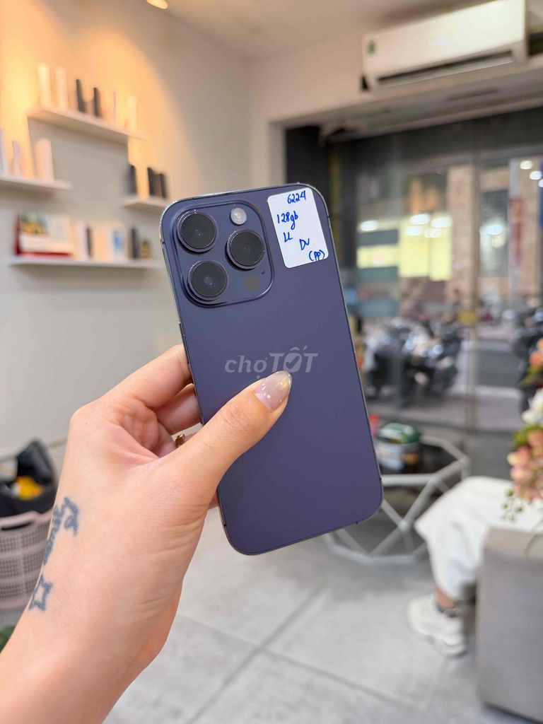 iphone 14 Pro 128gb Quốc Tế. Mua bán Điện thoại tại Quận Thanh Xuân Hà Nội được đăng bởi T Mobile  hình 1