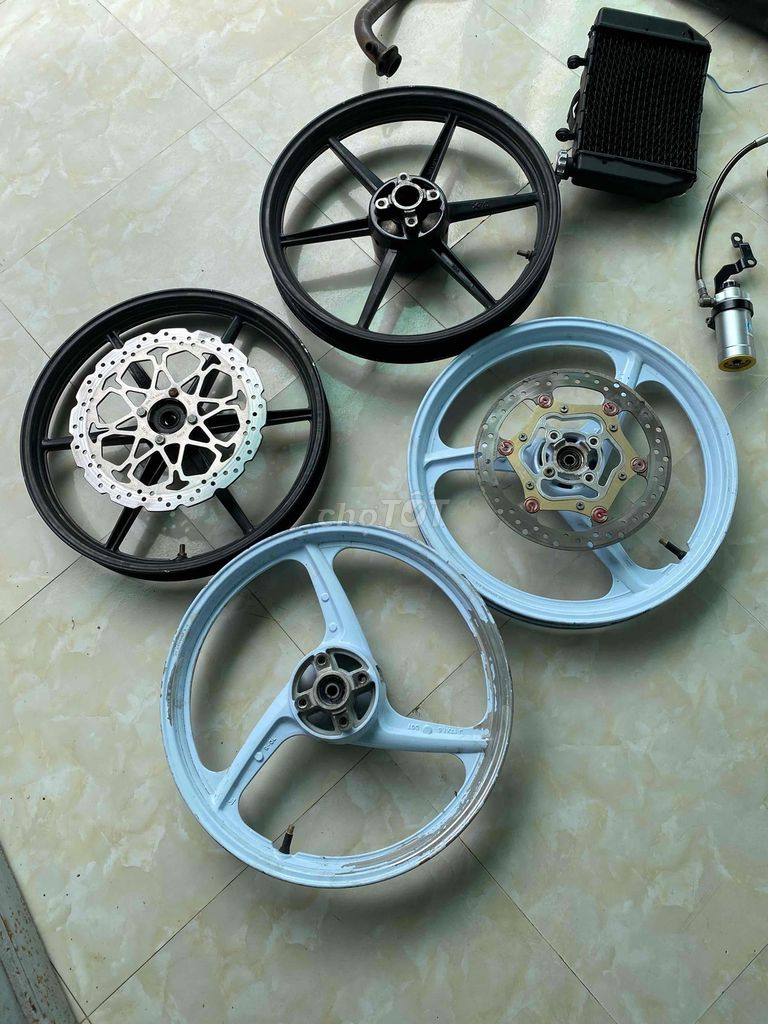 mâm sonic 550/cặp. Mua bán Phụ tùng xe tại Huyện Cái Bè Tiền Giang được đăng bởi Minh Tâm hình 1