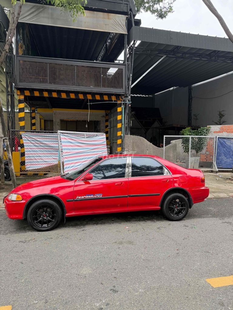 Honda Civic 1995 jdm AT máy Vtec. Mua bán Ô tô tại Thành phố Thủ Dầu Một Bình Dương được đăng bởi tuấn hình 4