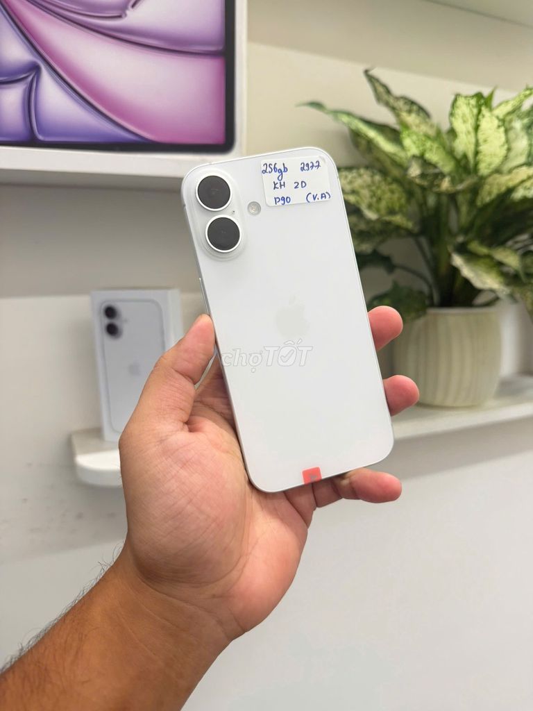 iPhone 16 256GB Trắng Zin all. Có Trả Góp. Mua bán Điện thoại tại Quận Đống Đa Hà Nội được đăng bởi Hiếu hình 1