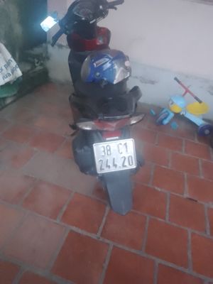 Bán xe vision 2017 còn đẹp. Mua bán Xe máy tại Thị xã Hồng Lĩnh Hà Tĩnh được đăng bởi Khanh Phi