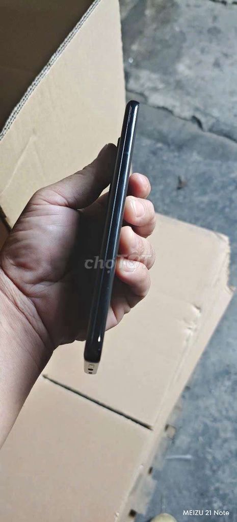 Thanh lý s21 uitra bản mỹ máy. Mới 97% 98%