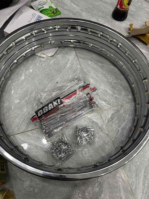 cần bán hai cái neww. Mua bán Phụ tùng xe tại Quận 8 Tp Hồ Chí Minh được đăng bởi Hồ Thiên Phúc