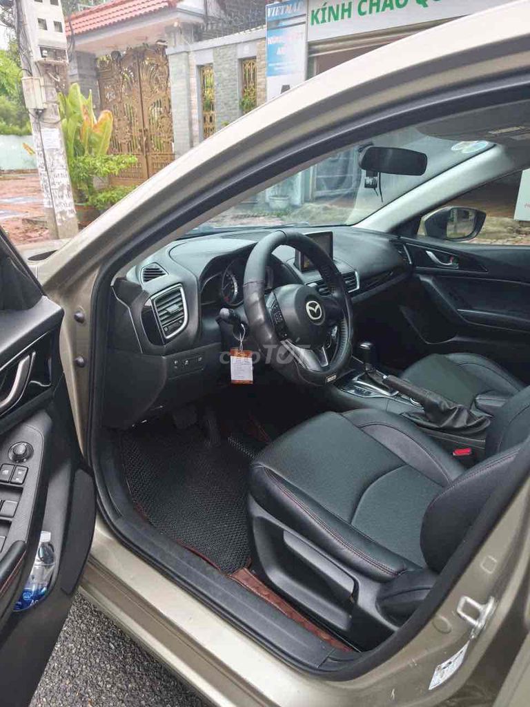 Mazda 3 2015 1.5 AT Hatchback - 80000 km. Mua bán Ô tô tại Thành phố Vũng Tàu Bà Rịa - Vũng Tàu được đăng bởi nguyễn thị huyền hình 13