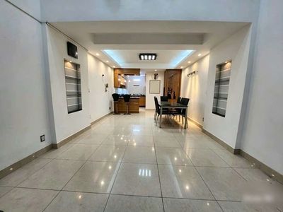 Аренда · 3 комн. · 50 м² · Quận 10, ул. Đường Lý Thái Tổ