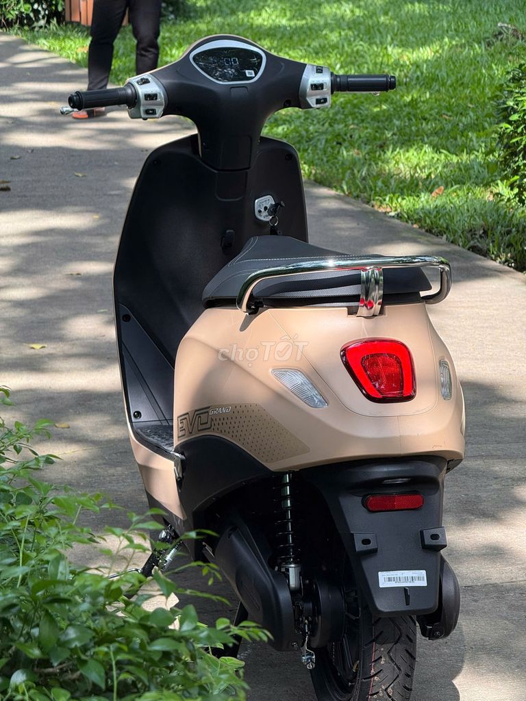 VINFAST EVO GRAND - CHẠY 262KM/1 LẦN SẠC VỚI 2 PIN. Mua bán Xe điện tại Quận Phú Nhuận Tp Hồ Chí Minh được đăng bởi VinFast Official Store hình 6