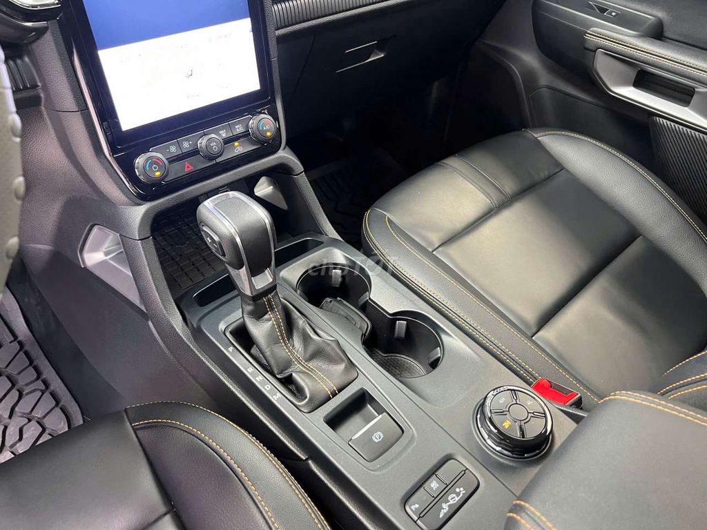 Ford ranger wildtrak AT 2 cầu- 18000 km. Mua bán Ô tô tại Thành phố Thủ Đức Tp Hồ Chí Minh được đăng bởi Ms Hiệp  hình 8