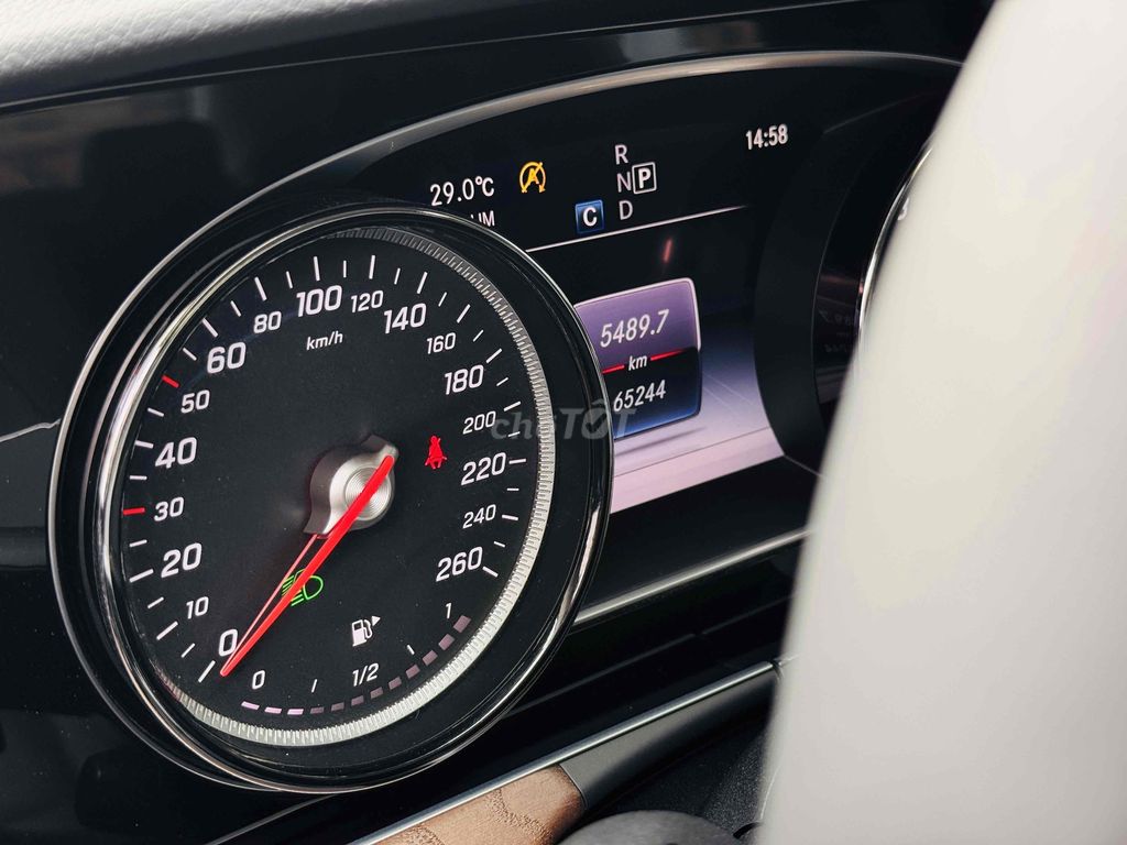 E200 2019 ODO 65.000KM - CTY XUẤT HOÁ ĐƠN CAO. Mua bán Ô tô tại Quận Bình Tân Tp Hồ Chí Minh được đăng bởi Huỳnh Thiên Bảo hình 8