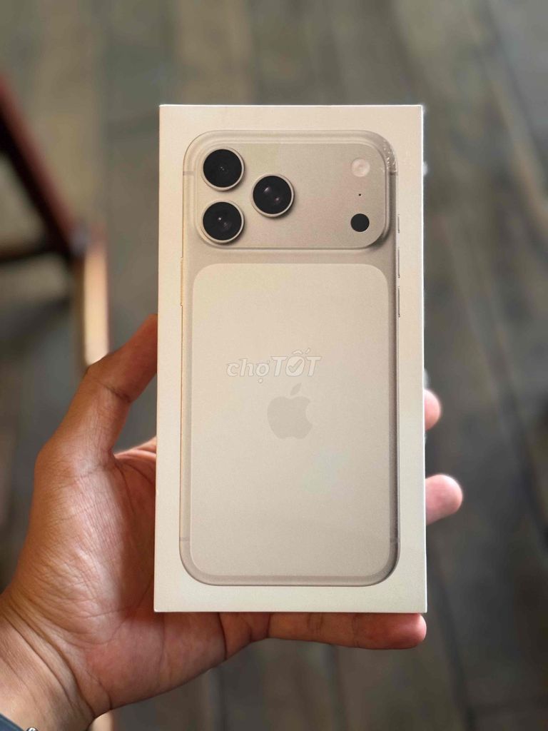 iPhone 17 Pro Max 256GB Bạc Mới. Mua bán Điện thoại tại Thành phố Buôn Ma Thuột Đắk Lắk được đăng bởi Đức Anh Retail hình 1