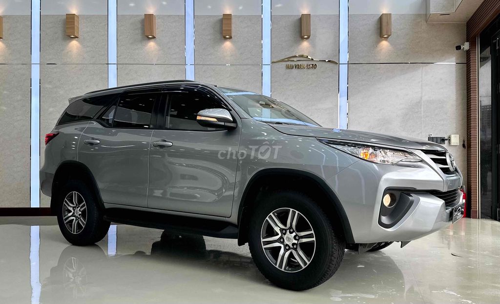 Toyota Fortuner 2.4G MT 2017 - 66.000km 1 đời chủ. Mua bán Ô tô tại Quận Bình Tân Tp Hồ Chí Minh được đăng bởi Hai Tran Auto hình 2