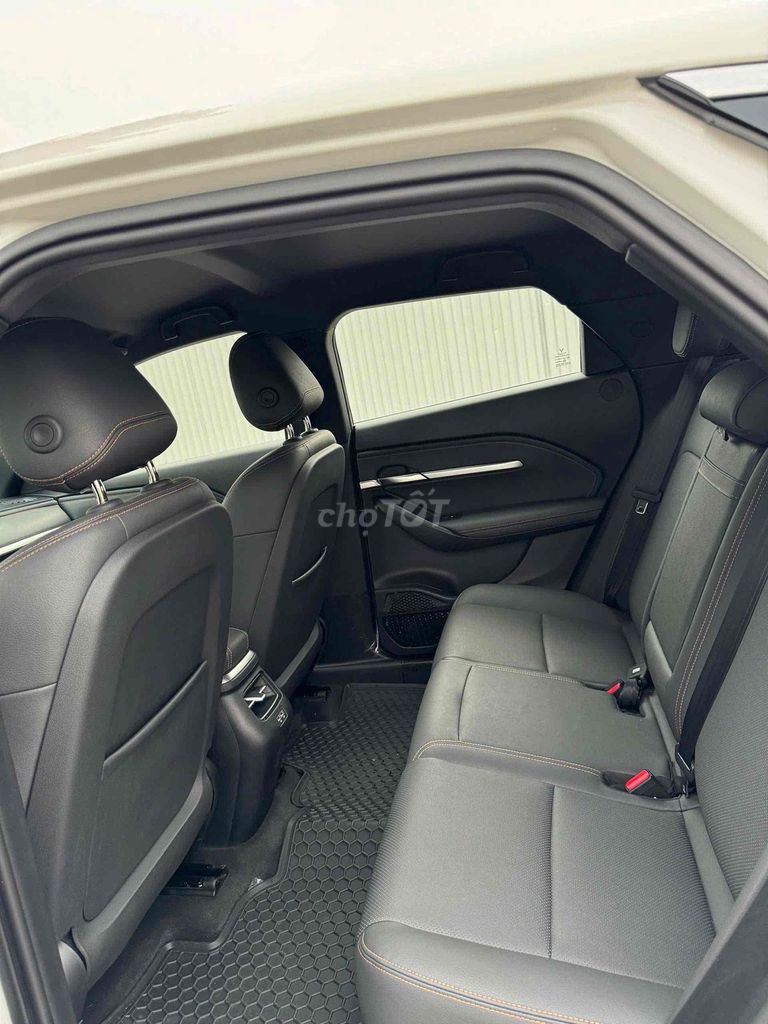 VinFast VF6 PLUS MUA PIN. Mua bán Ô tô tại Quận Cầu Giấy Hà Nội được đăng bởi MYCAR EV hình 9