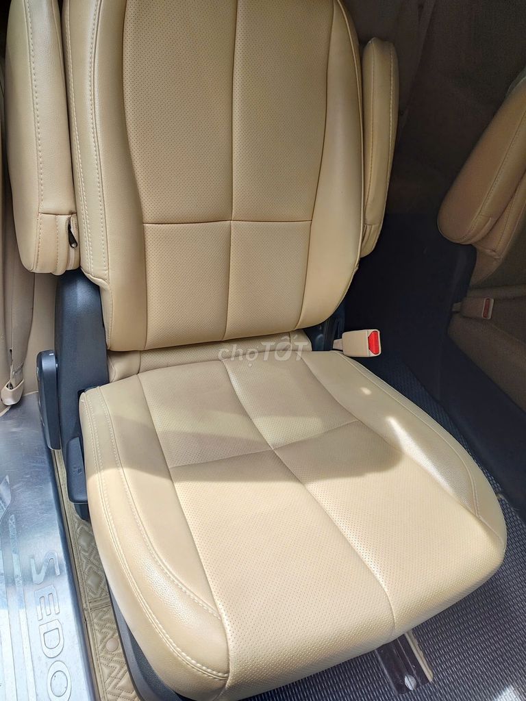 Bán xe Kia Sedona 2020 trắng Full dầu 820 triệu. Mua bán Ô tô tại Thành phố Thủ Đức Tp Hồ Chí Minh được đăng bởi Lê Phương hình 7