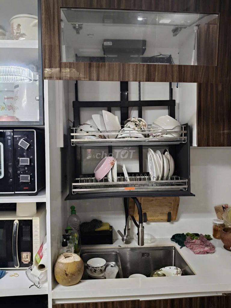 Giá chén nâng hạ ZITOMY 800mm Đã sử dụng. Mua bán Dụng cụ nhà bếp tại Quận Liên Chiểu Đà Nẵng được đăng bởi CÔNG TY TNHH XÂY DỰNG VÀ NỘI THẤT VOIDI hình 1