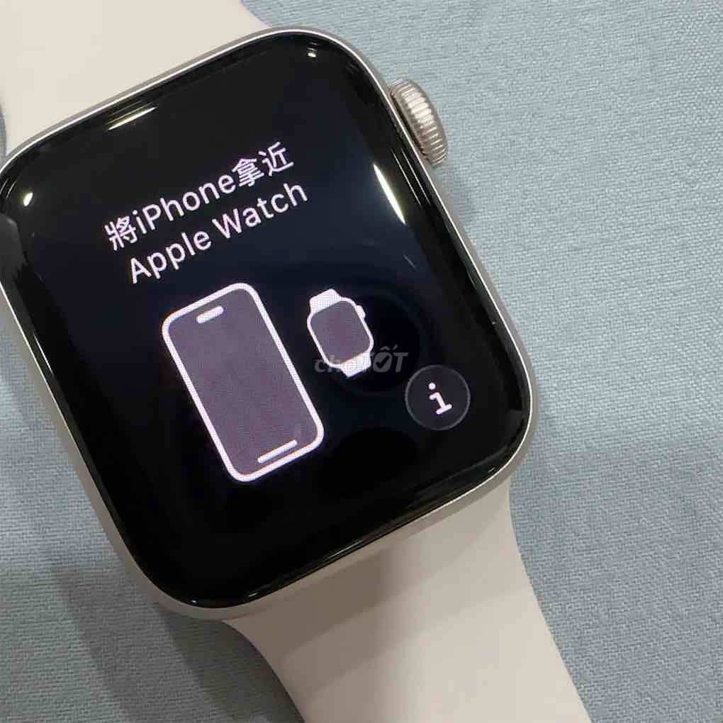 Apple Watch SE 3 Trắng Đã kích hoạt 12/6/2026. Mua bán Thiết bị đeo thông minh tại Huyện Nhà Bè Tp Hồ Chí Minh được đăng bởi Cá Dàng  hình 1