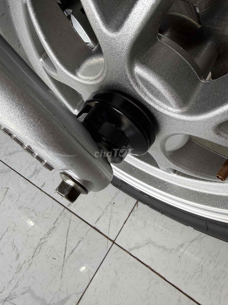 VESPA 50cc - 2024. Odo 3 Ngàn Km. BS 68. Mua bán Xe máy tại Thành phố Rạch Giá Kiên Giang được đăng bởi XE MÁY CŨ TÂN 128 hình 16