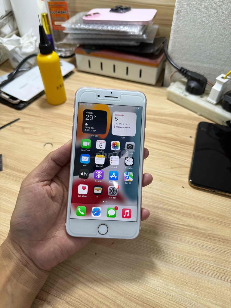 Apple iPhone 7 Plus 32GB Hồng. Mua bán Điện thoại tại Quận 5 Tp Hồ Chí Minh được đăng bởi Vũ Apple hình 1